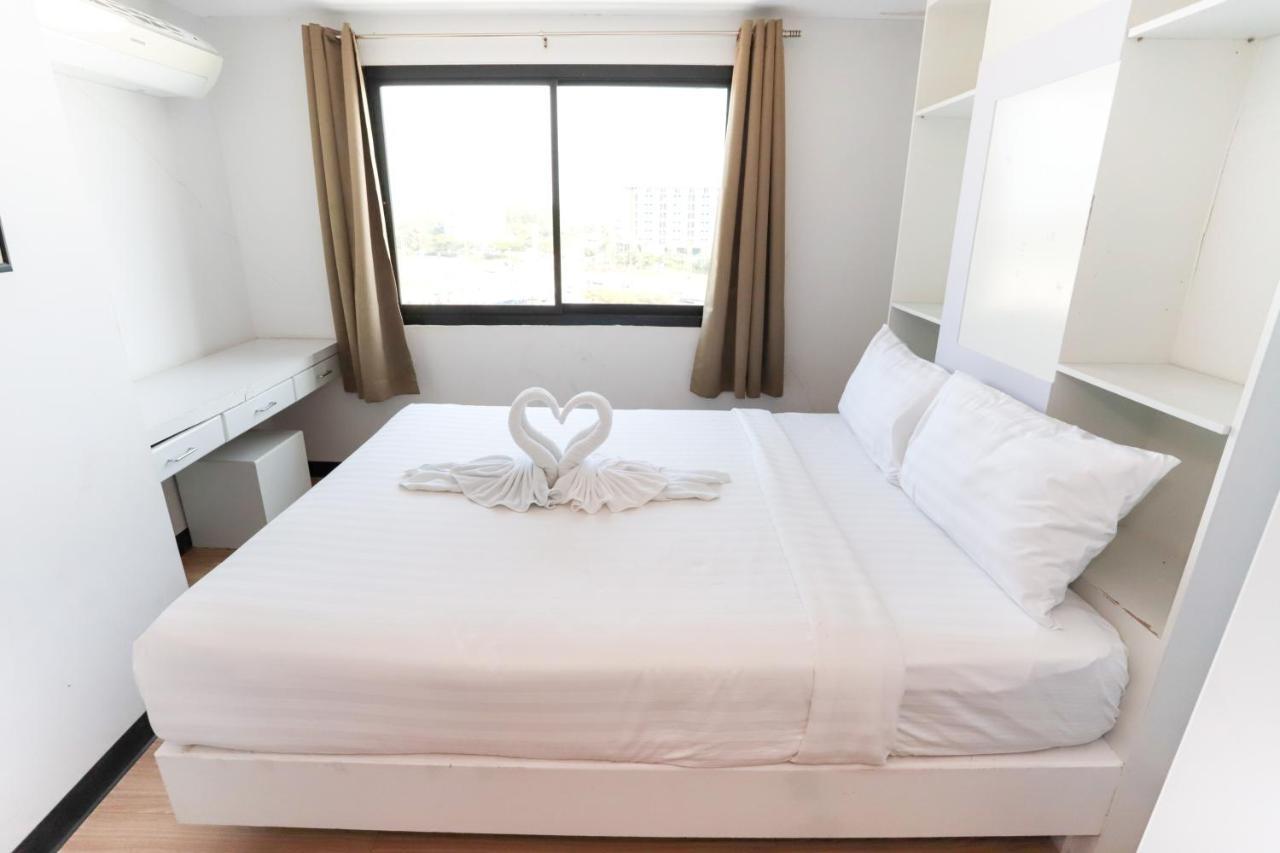 C Tower Hotel Surat Thani Luaran gambar